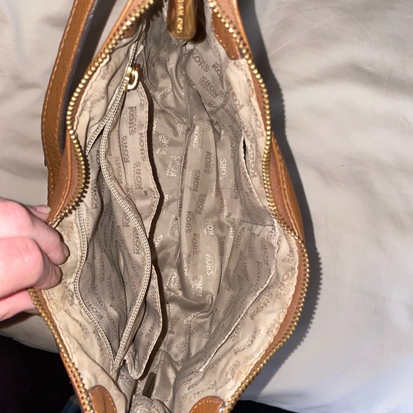 Michael Kors handbag - Picture 4 of 5